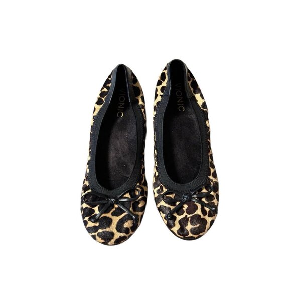 Vionic Leopard Print Ballet Flat, Size 6, Round Toe Office Business Casual - Picture 1 of 5